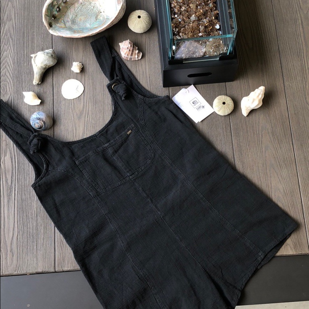 RVCA romper - Picture 7 of 8